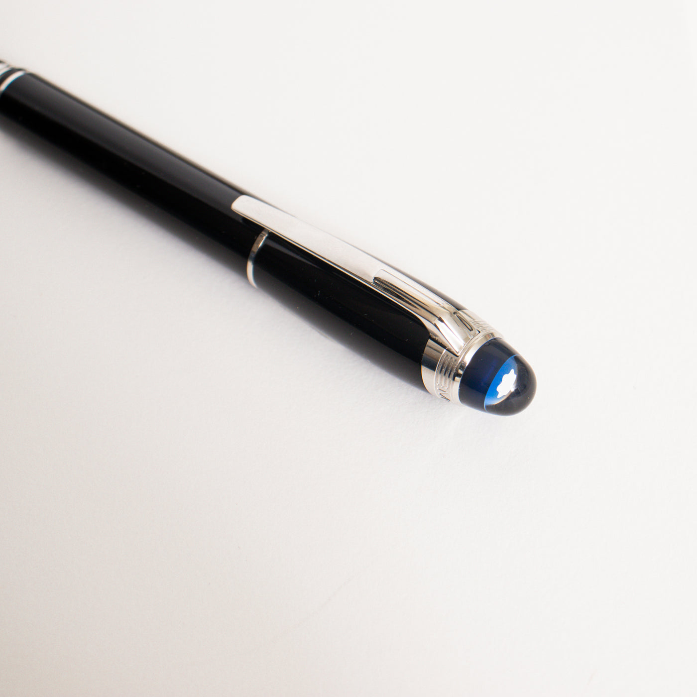 Montblanc Starwalker Precious Resin Rollerball Fineliner Pen