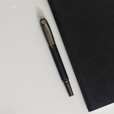 Montblanc Starwalker UltraBlack Doué Fountain Pen