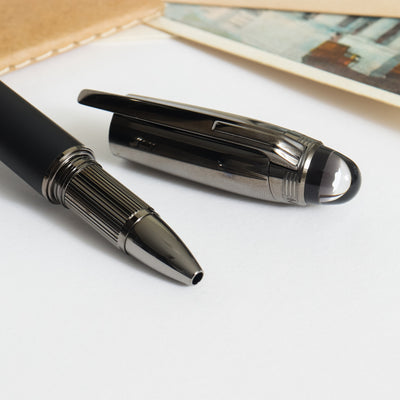 Montblanc Starwalker UltraBlack Doué Rollerball Pen