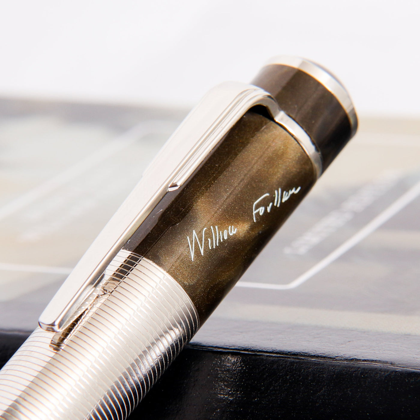 Montblanc Writer's Edition William Faulkner Ballpoint Pen Details