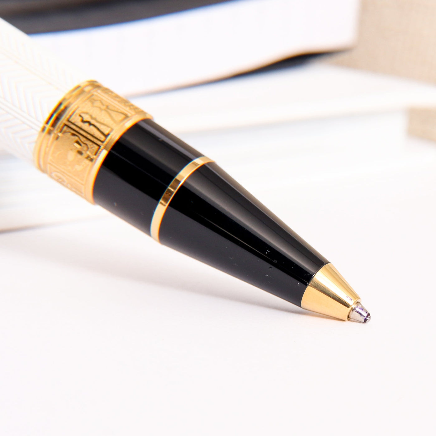 Montblanc Writer's Edition William Shakespeare Ballpoint Pen Tip