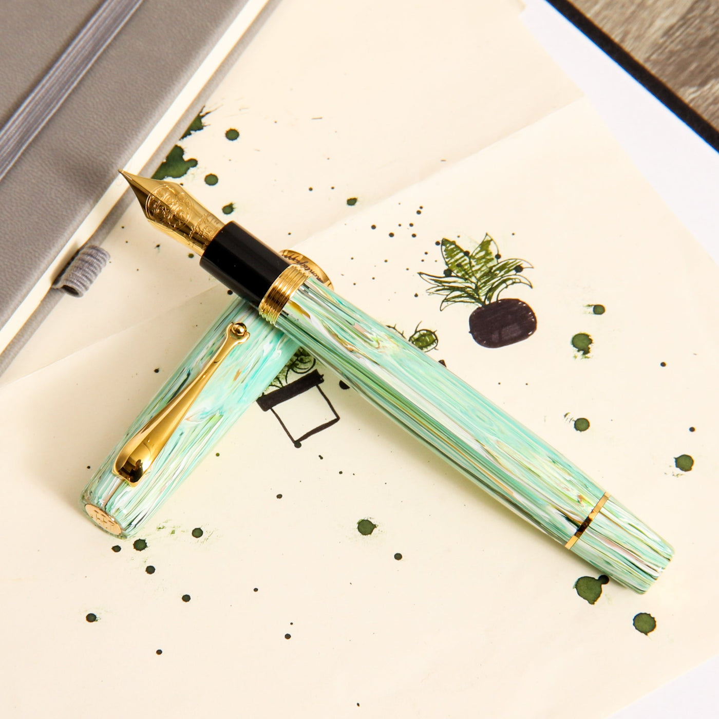 Montegrappa Ammiraglio Menta Fountain Pen