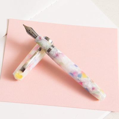 Montegrappa Elmo 02 Marshmallow Fountain Pen