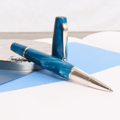 Montegrappa-Extra-Celluloid-Turquoise-Rollerball-Pen-Uncapped