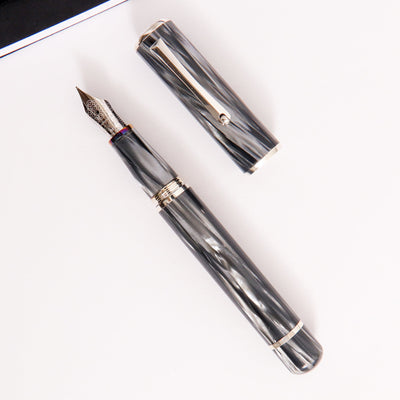 Montegrappa-Masters-Arte-Pearl-Grey-Celluloid-Fountain-Pen-With-Silver-Trim