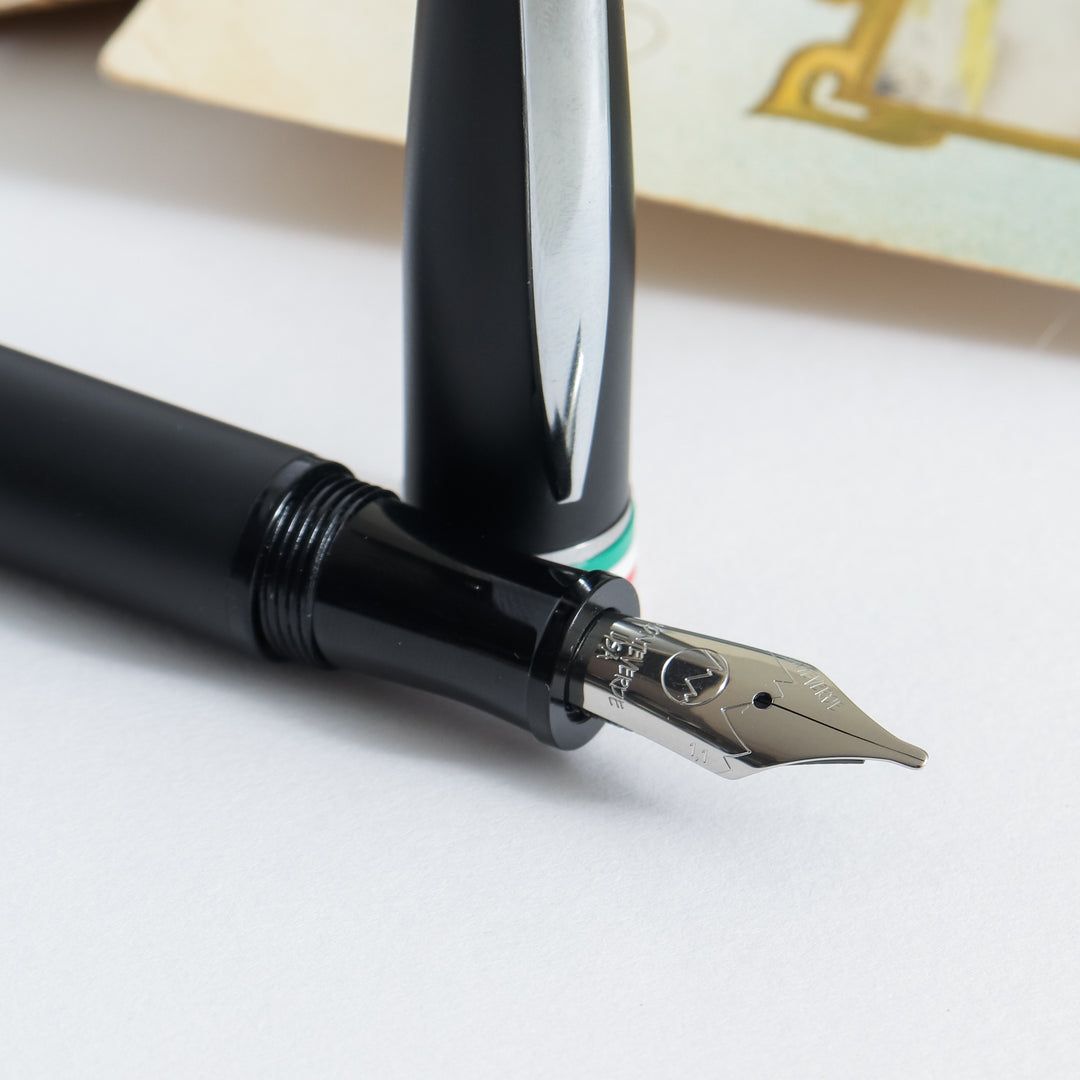 Monteverde Aldo Domani Italia Fountain Pen - Black – Truphae