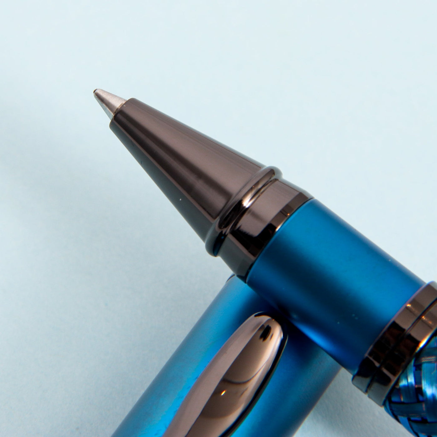 Monteverde-Innova-Formula-M-Blue-Rollerball-Pen-Tip