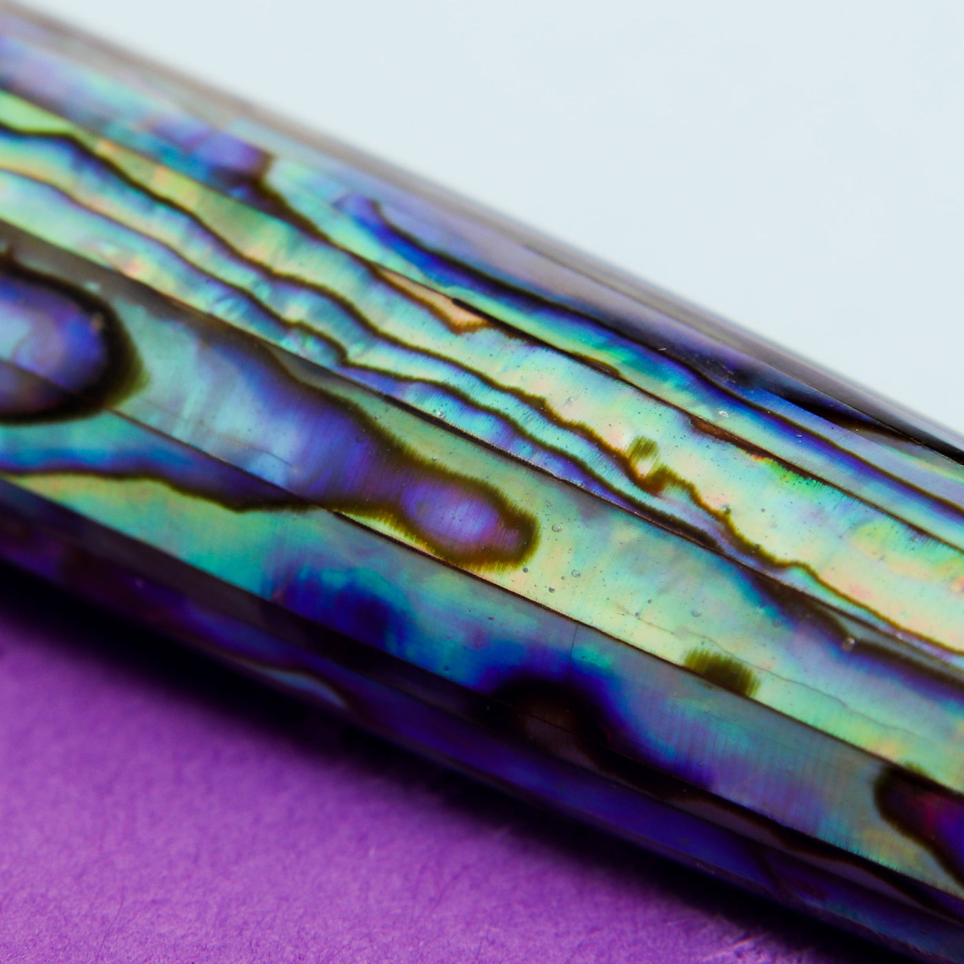 Monteverde-Invincia-Deluxe-Abalone-&-Chrome-Ballpoint-Pen-Swirl-Of-Colors-Deep-Cobalt-Blue-Peacock-Green-Pruple-Cream-Pink