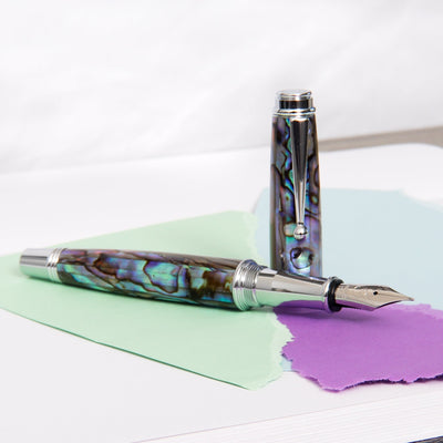 Monteverde-Invincia-Deluxe-Abalone-&-Chrome-Fountain-Pen-Iridescent-Abalone-Shell