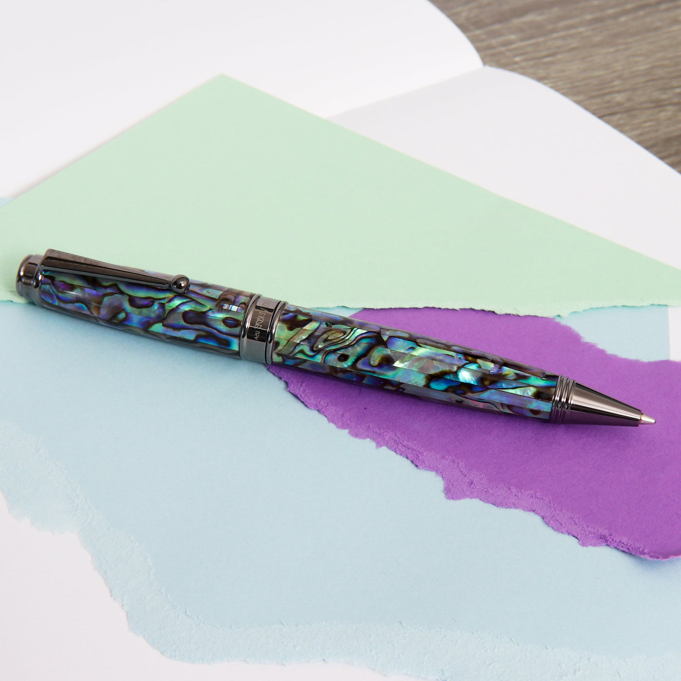 Monteverde-Invincia-Deluxe-Abalone-&-Gunmetal-Ballpoint-Pen