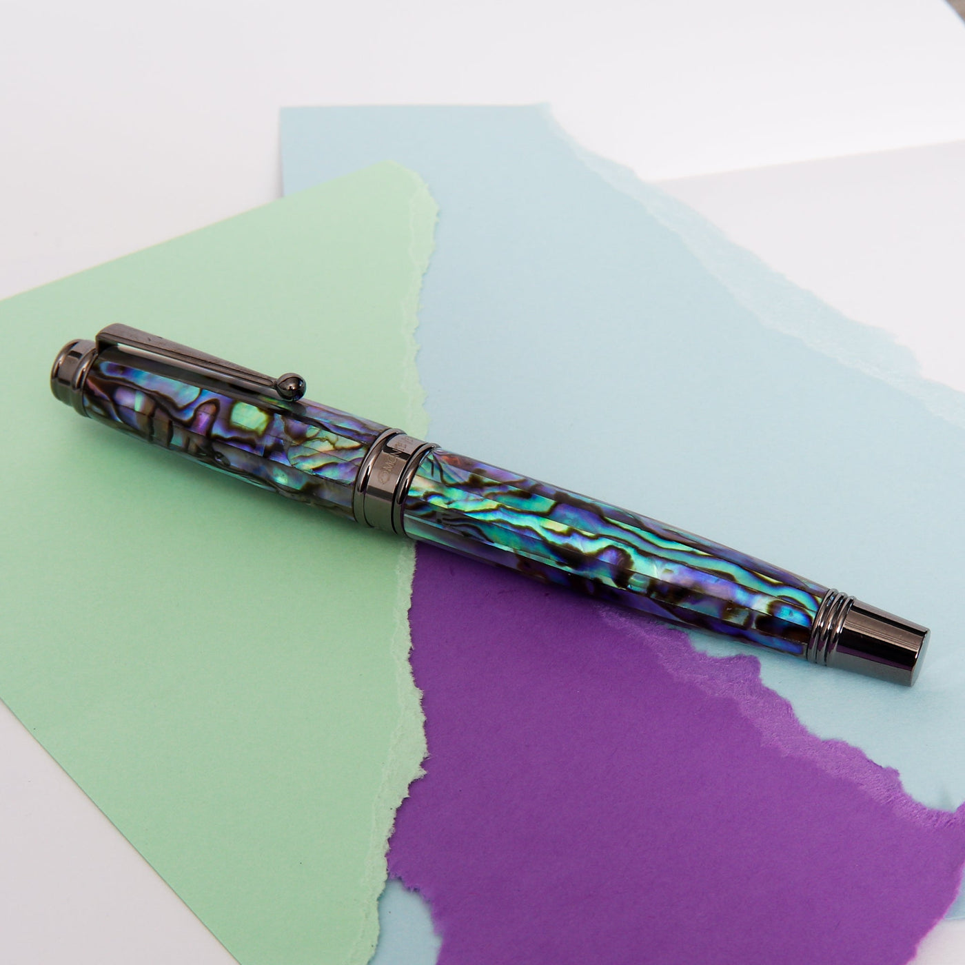 Monteverde-Invincia-Deluxe-Abalone-&-Gunmetal-Rollerball-Pen-New-Zealand-Shell-Barrel