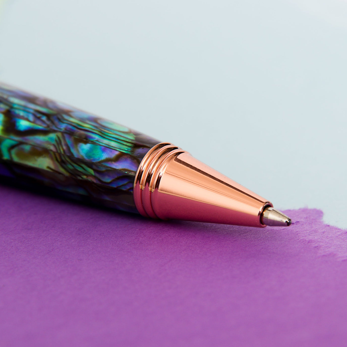 Monteverde-Invincia-Deluxe-Abalone-&-Rose-Gold-Ballpoint-Pen-Tip