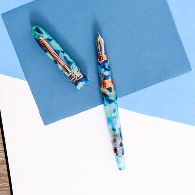 Monteverde Mountains of the World Blue Fountain Pen Blue Resin