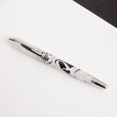 Monteverde Mountains of the World Mount Everest Fountain Pen