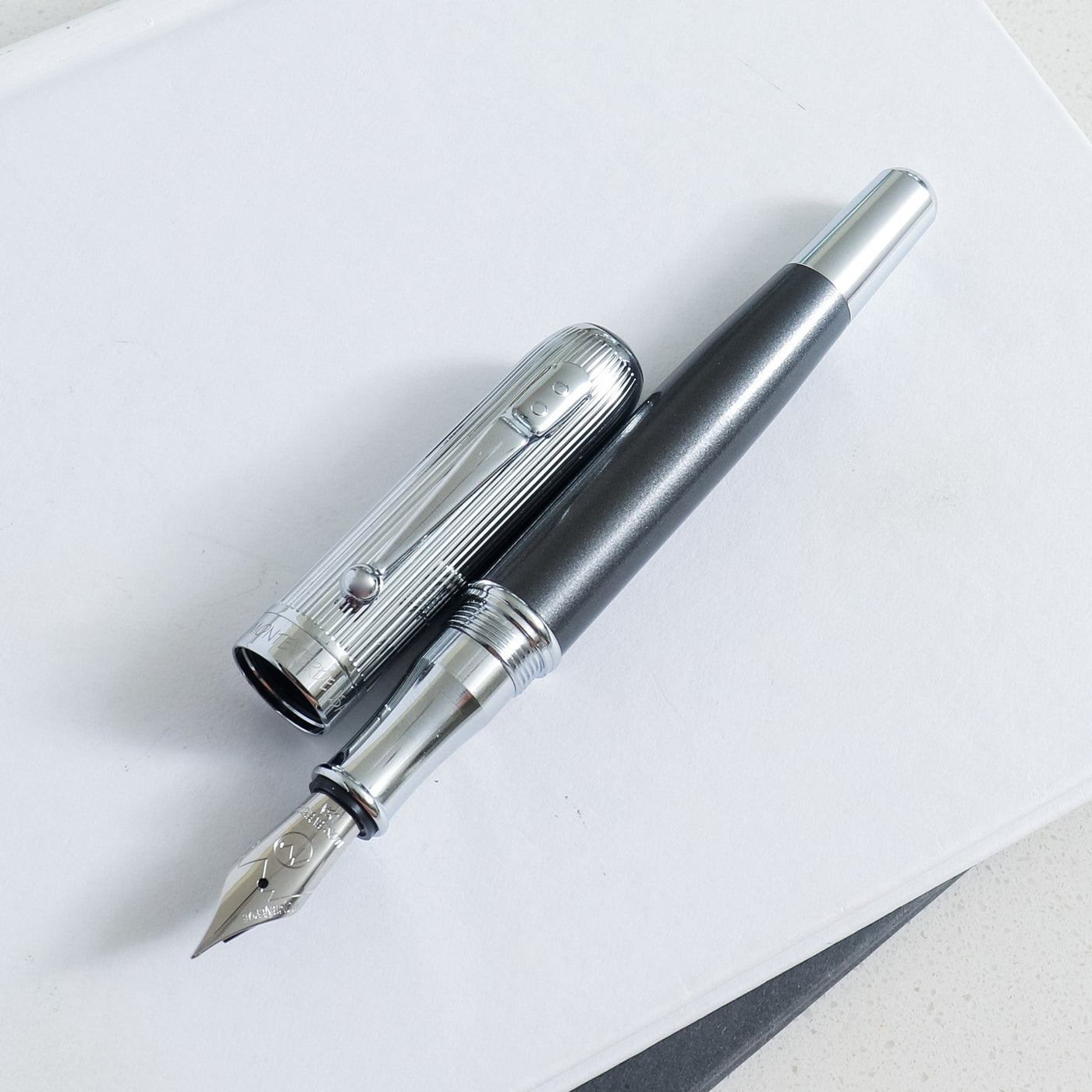 Monteverde Rodeo Drive Black Stardust Fountain Pen