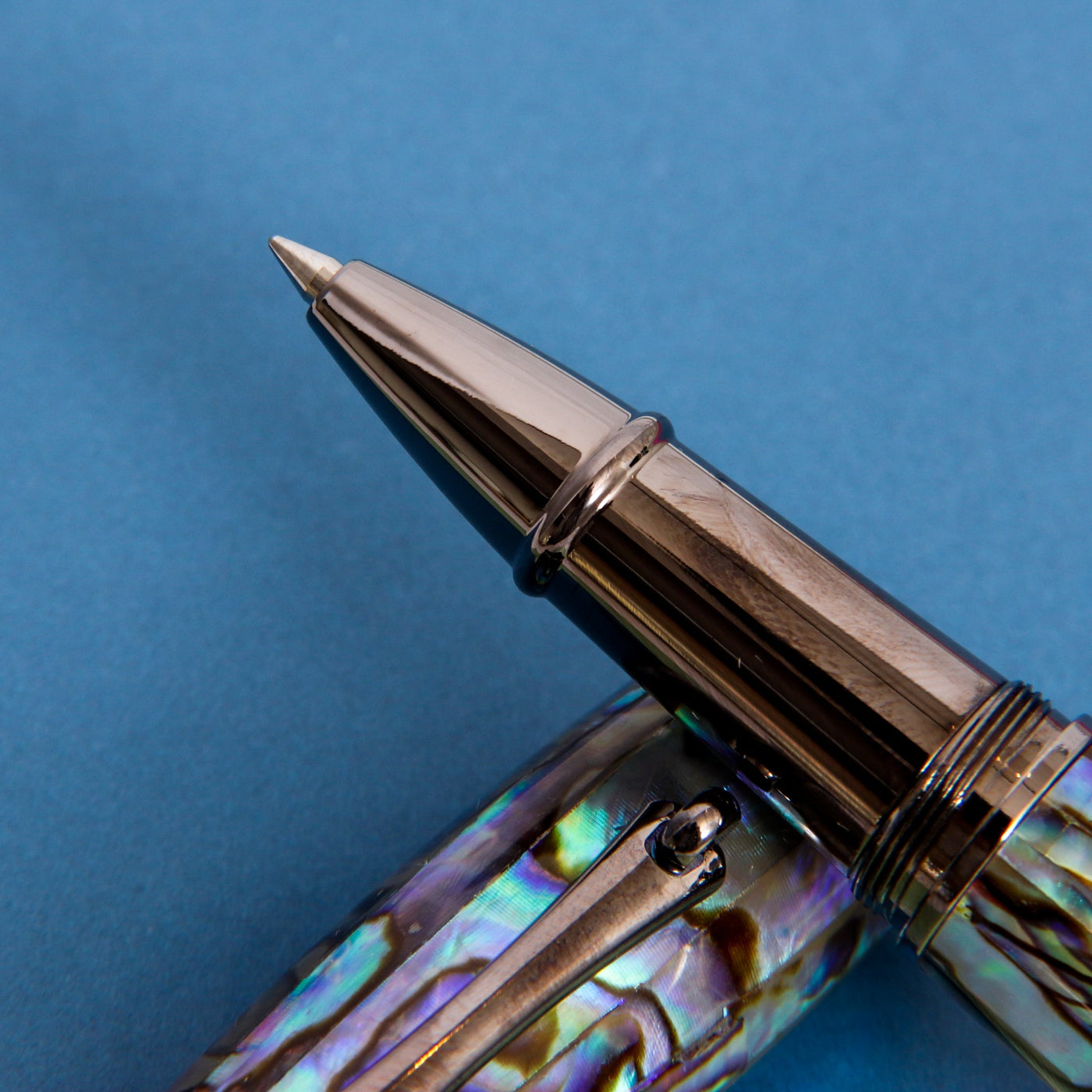 Monteverde-Super-Mega-Abalone-&-Gunmetal-Rollerball-Pen-Tip