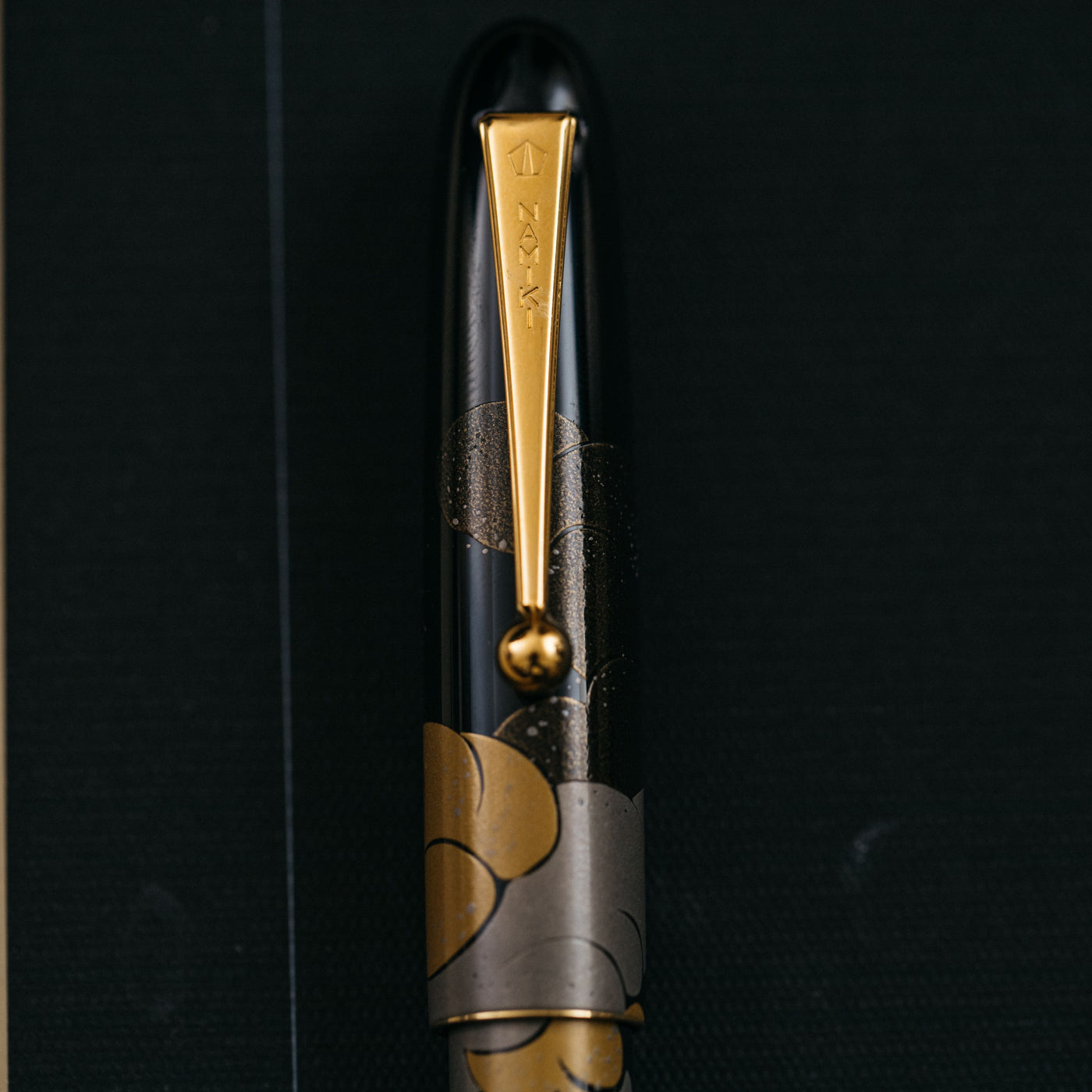 Namiki Nippon Art Dragon and Cumulus Maki-e Fountain Pen 14k Nib