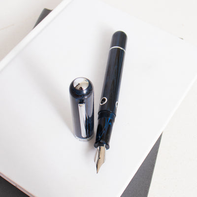 Narwhal Nautilus Maylandia Blue Fountain Pen