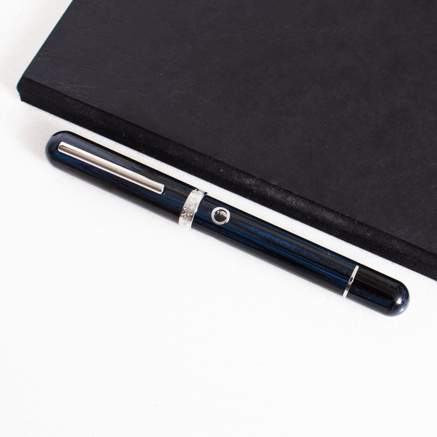 Narwhal Nautilus Maylandia Blue Fountain Pen