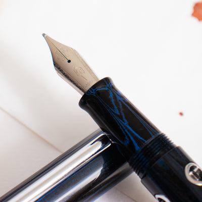 Narwhal Nautilus Maylandia Blue Fountain Pen