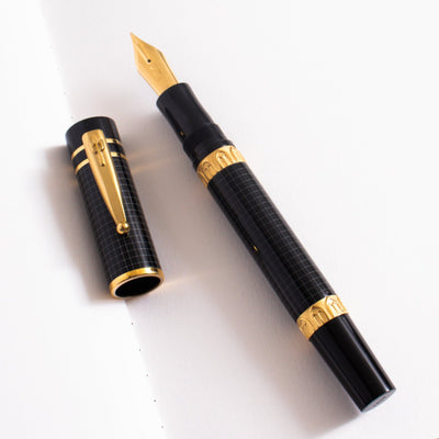 Nettuno 1911 Petra Black Squares Fountain Pen