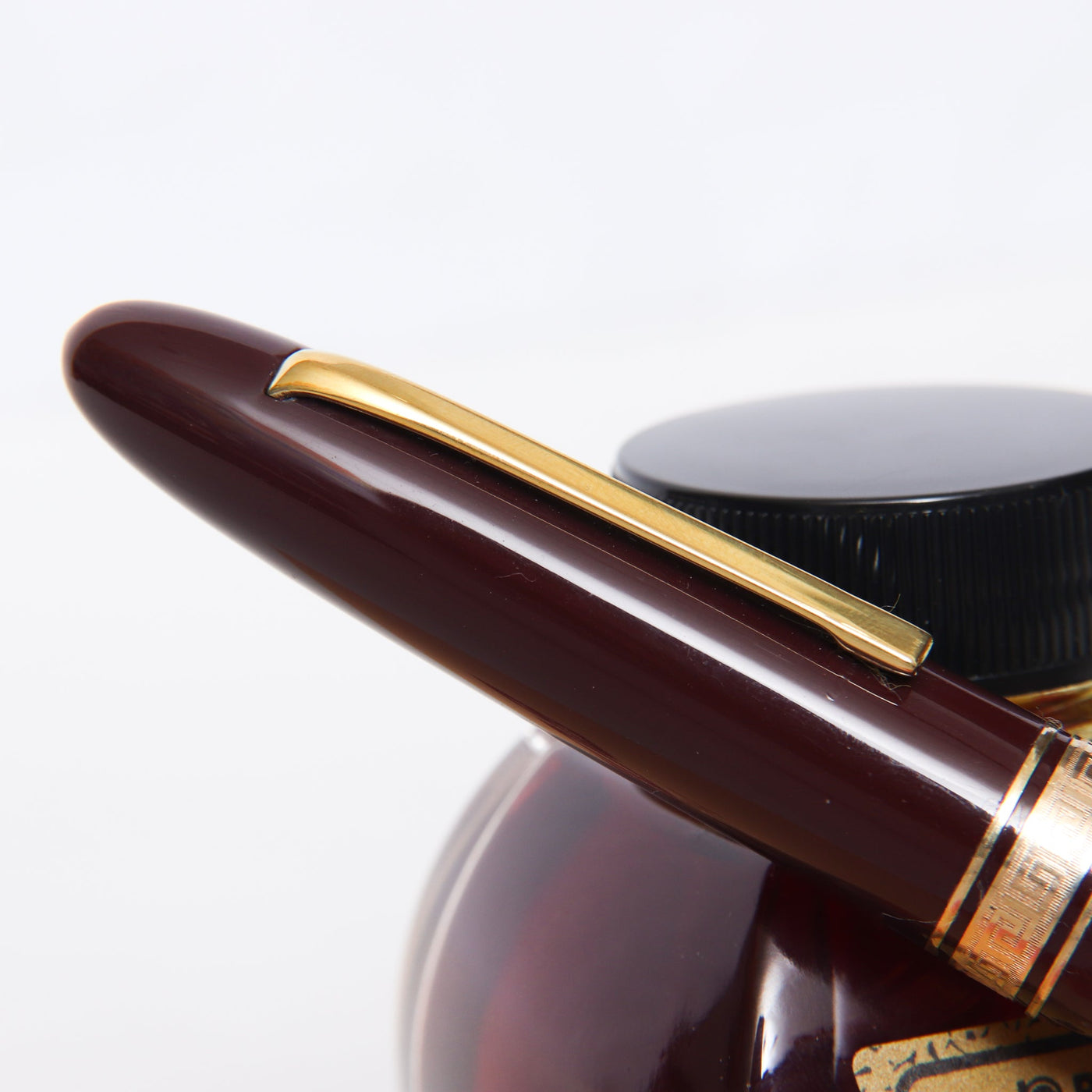 Omas 557S Burgundy & Gold Fountain Pen - Preowned Clip