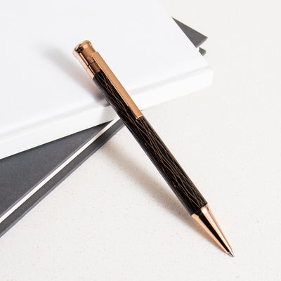 Otto Hutt Design 04 Black Rose Wave Ballpoint Pen