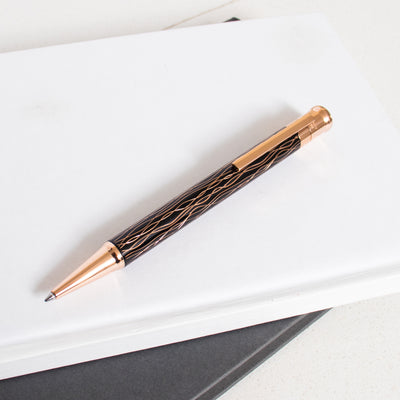 Otto Hutt Design 04 Black Rose Wave Ballpoint Pen