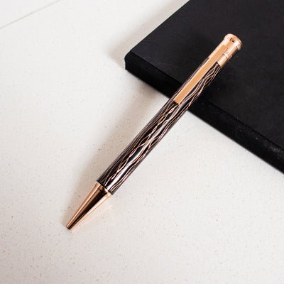 Otto Hutt Design 04 Black Rose Wave Ballpoint Pen
