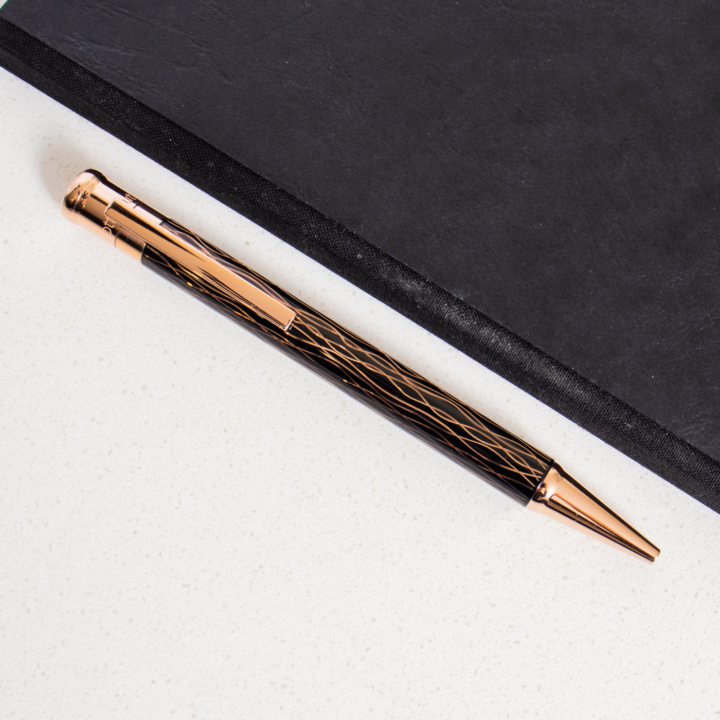 Otto Hutt Design 04 Black Rose Wave Ballpoint Pen