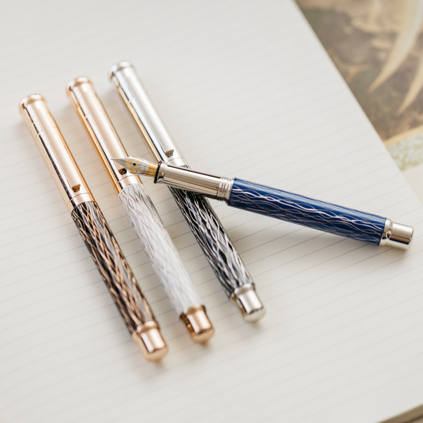 Otto Hutt Design 04 Wave Fountain Pen