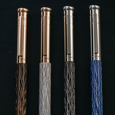 Otto Hutt Design 04 Wave Fountain Pen