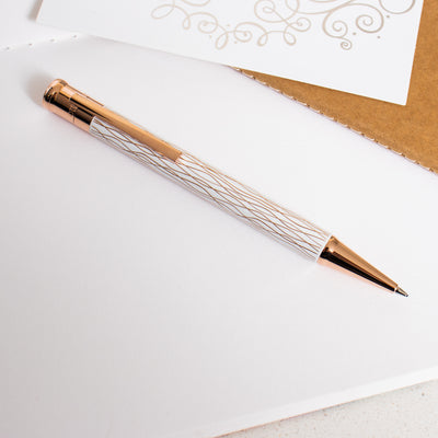Otto Hutt Design 04 White Rose Wave Mechanical Pencil