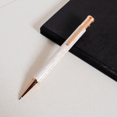 Otto Hutt Design 04 White Rose Wave Mechanical Pencil
