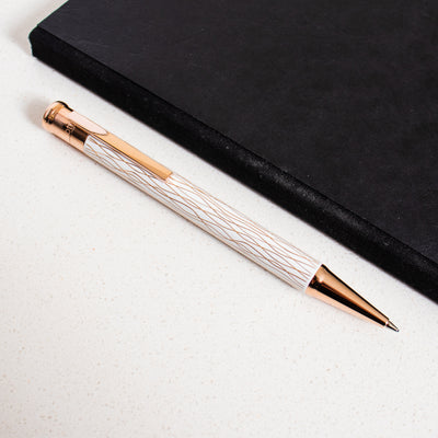 Otto Hutt Design 04 White Rose Wave Mechanical Pencil