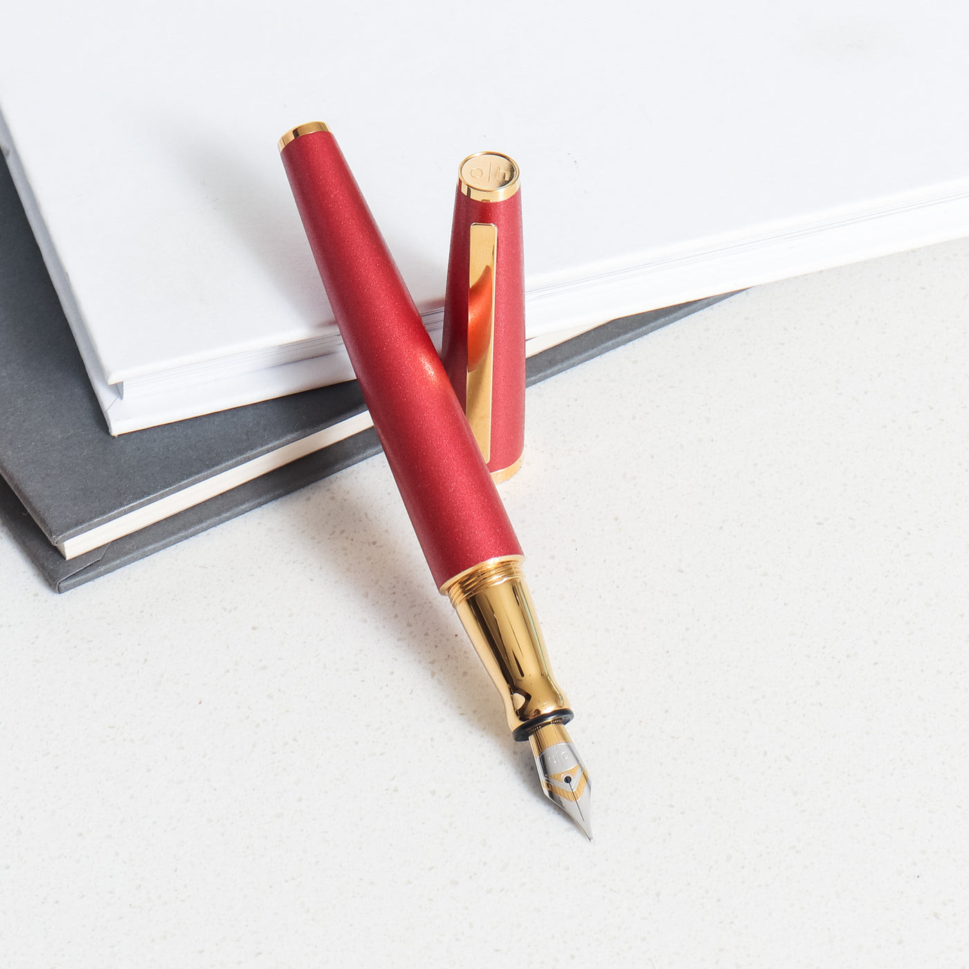 Otto Hutt Design 06 Ruby Red Fountain Pen