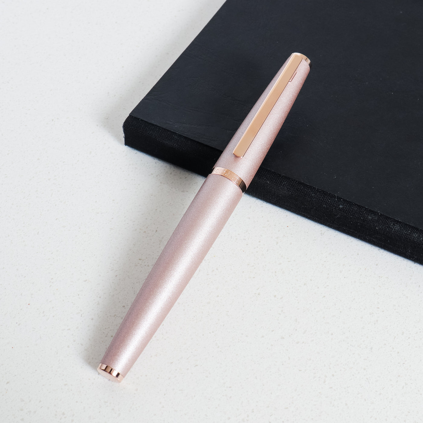 Otto Hutt Design 06 Seashell Pink Fountain Pen