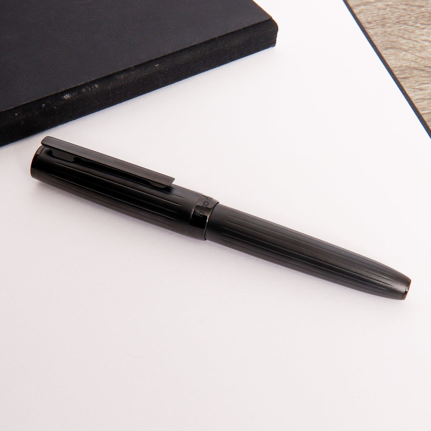 Otto Hutt Design 07 PVD All Black Fountain Pen Capped