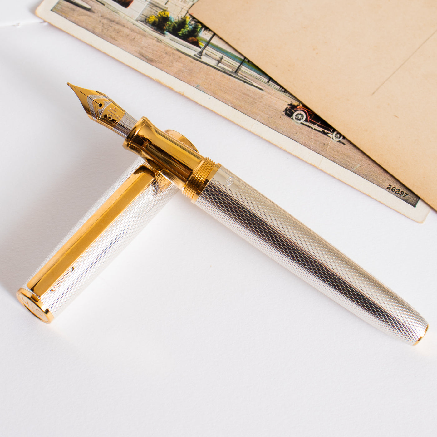 Otto Hutt Design 07 USA Exclusive Fountain Pen