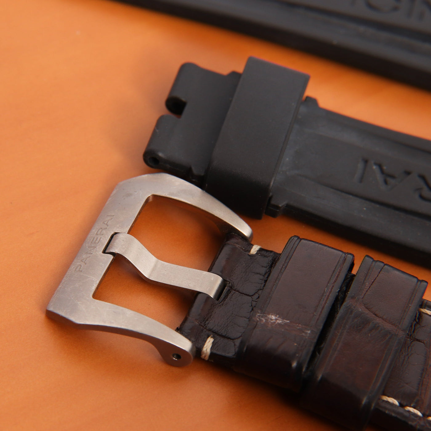 Panerai-Luminor-Marina-1950-PAM1351-Watch-Clasp