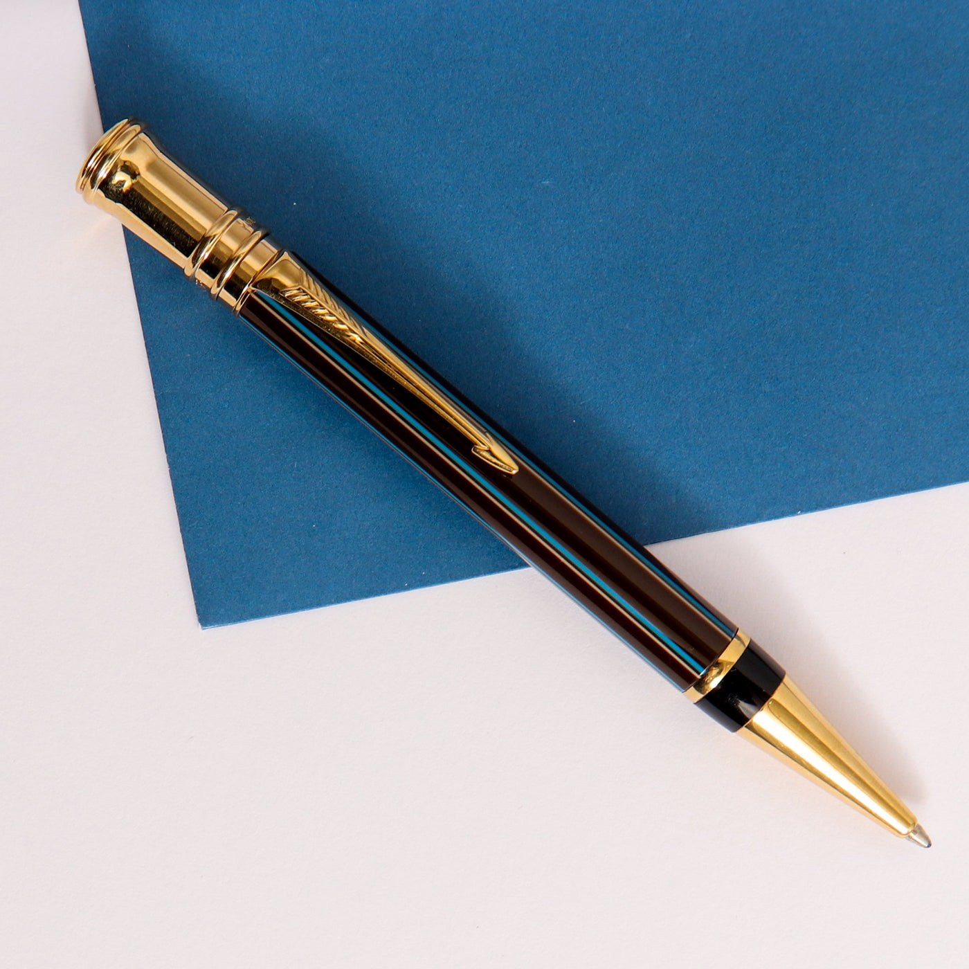 Parker-Duofold-Chocolate-Ballpoint-Pen-With-Gold-Trim