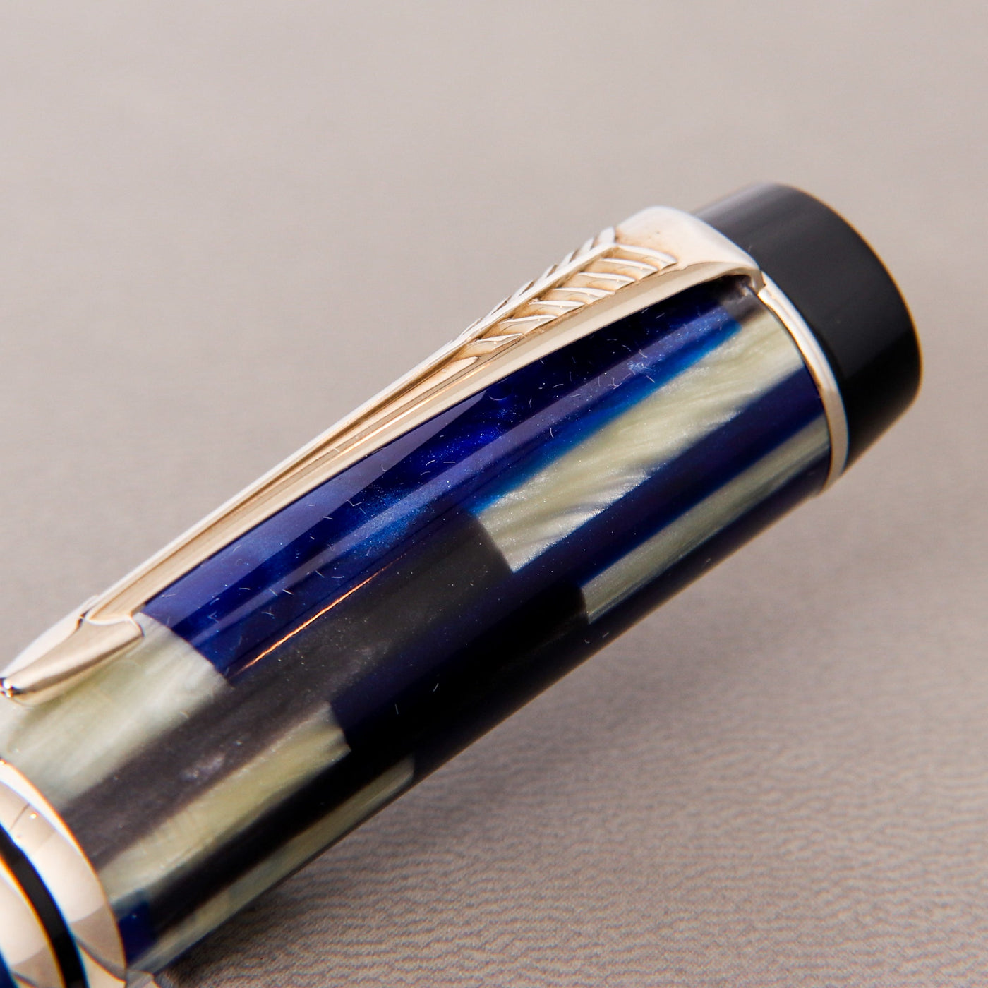 Parker Duofold International Mosaic Blue Fountain Pen Clip Details