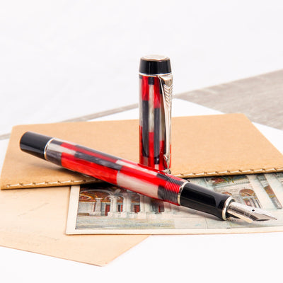 Parker Duofold International Mosaic Red Fountain Pen Uncapped