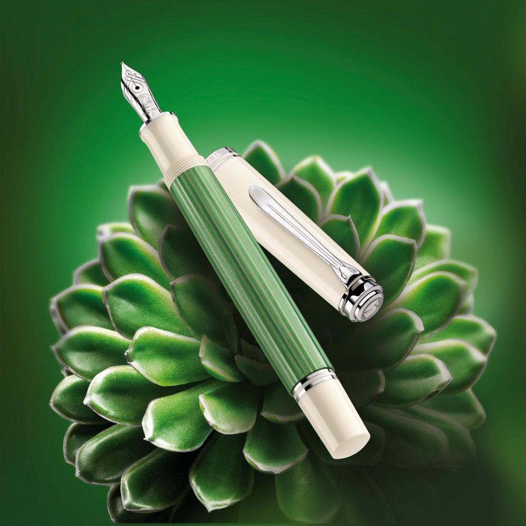 Pelikan M605 Green White Special Edition Fountain Pen