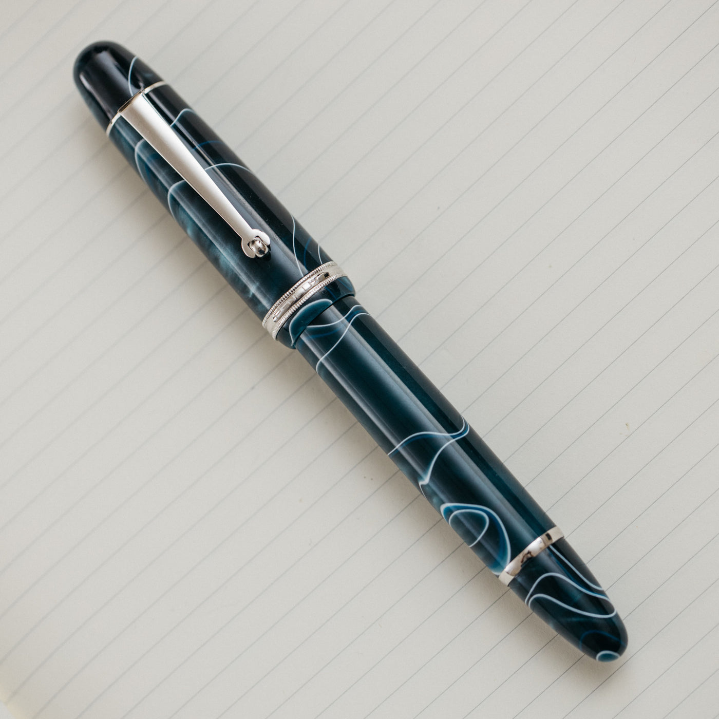 Penlux Masterpiece Grande Blue Swirl Fountain Pen