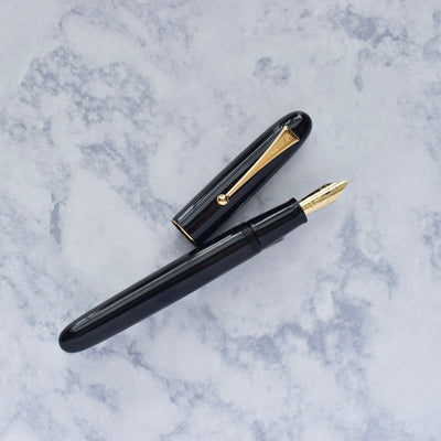 Namiki Yukari Royale Collection Black Urushi Lacquer Fountain Pen 18k Nib-Namiki-Truphae