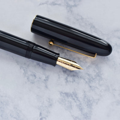 Namiki Yukari Royale Collection Black Urushi Lacquer Fountain Pen 18k Nib-Namiki-Truphae