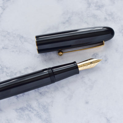 Namiki Yukari Royale Collection Black Urushi Lacquer Fountain Pen 18k Nib-Namiki-Truphae