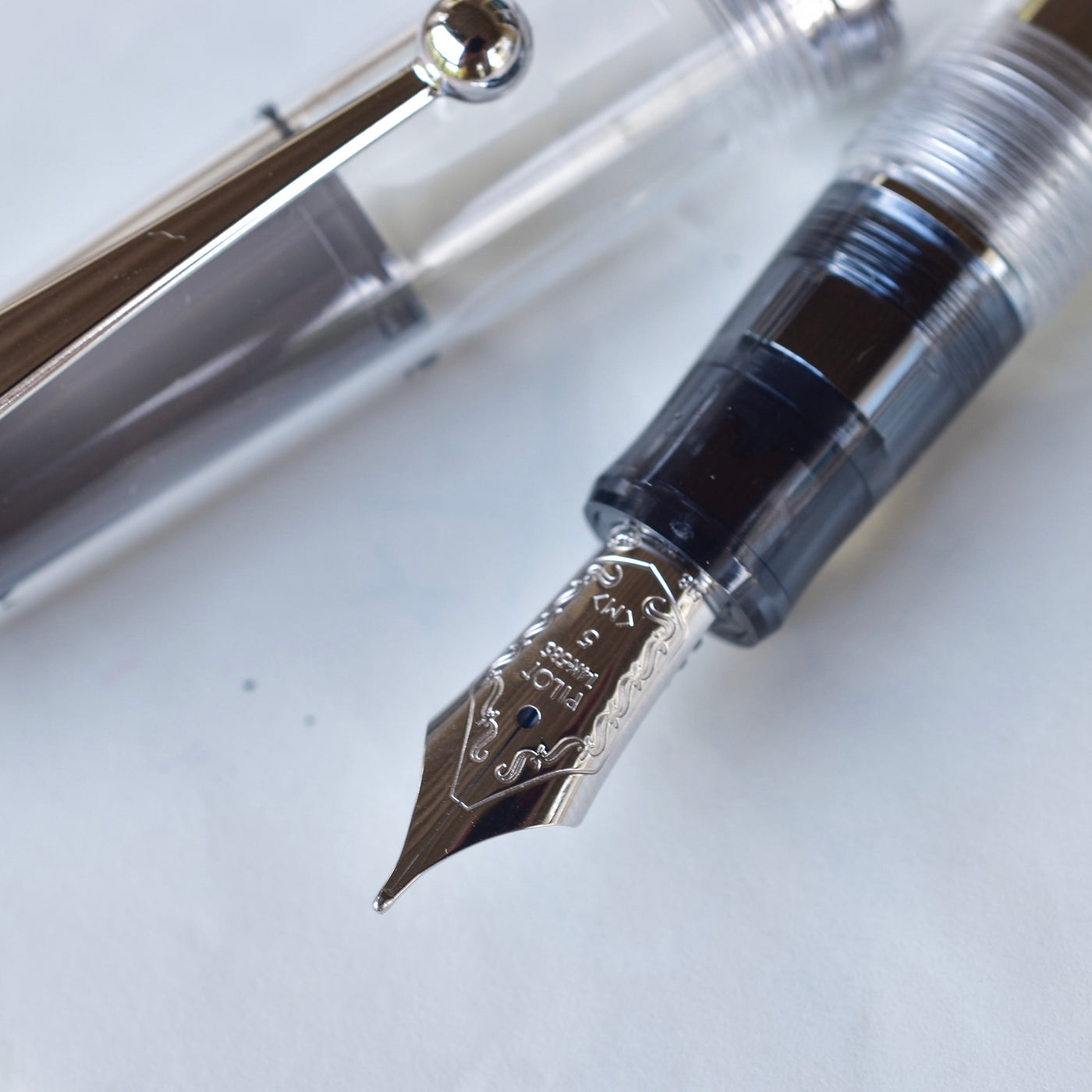 Pilot Custom 74 Fountain Pen - Pilot CON-70 ink converter
