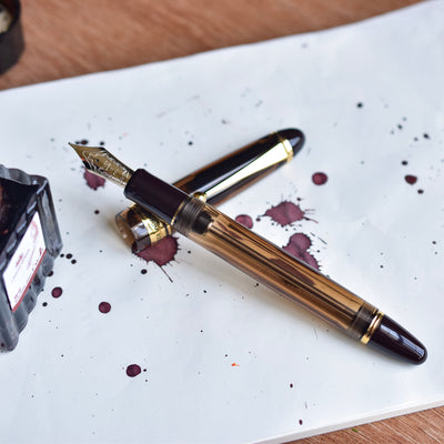 Fountain Pen - Pilot Custom 823 Amber With Visible Ink Supply